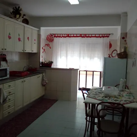 Apartment Apartment4u Entroncamento